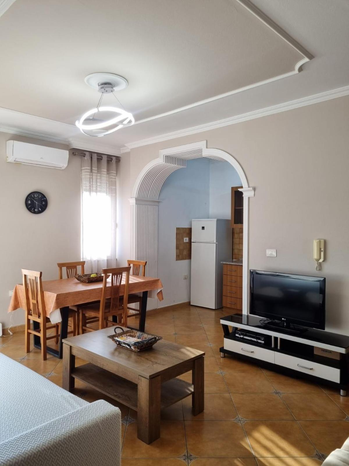 Sandra'S Apartment In Tirana Center Eksteriør bilde